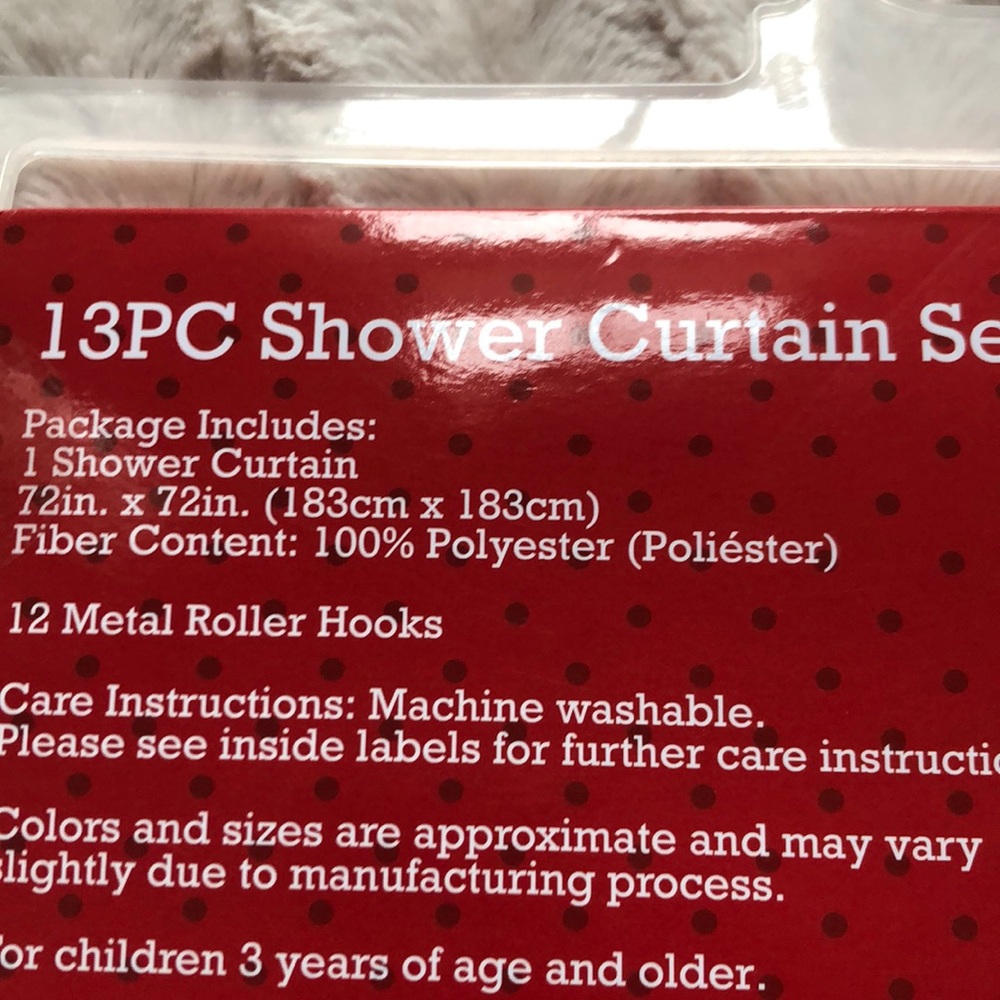 Strawberry Shortcake Pink Shower Curtain Set - Picture 6 of 8